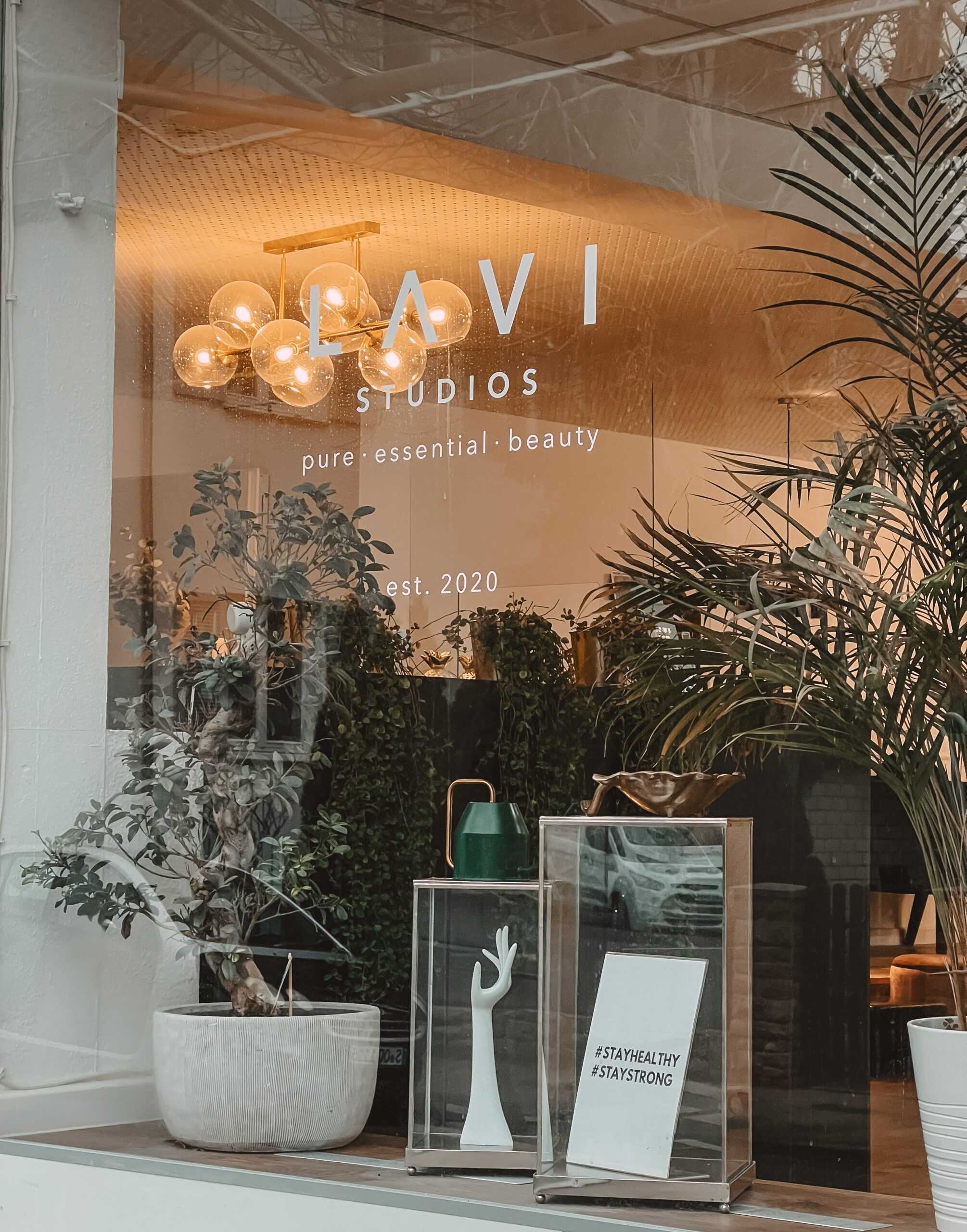 Renting a Chair or Treatment Room vs Owning a Salon